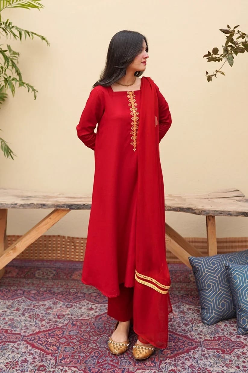 Laal Noor
